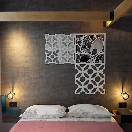 Nocleg ze śniadaniem Invento Unconventional Maison 4*