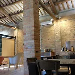 Invento Unconventional Maison Bed & Breakfast Civitanova Marche