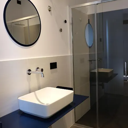 Invento Unconventional Maison Civitanova Marche