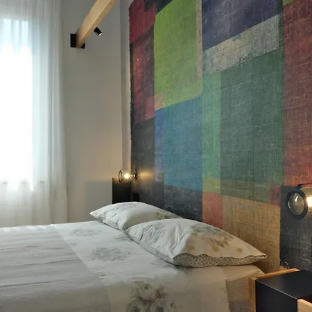 Invento Unconventional Maison 4* צ'יביטאנובה מארקה