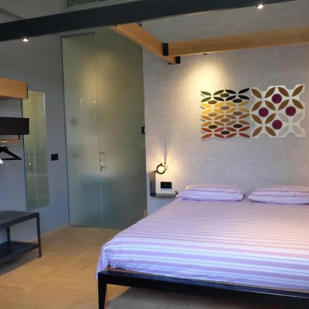 Bed & Breakfast Invento Unconventional Maison 4*