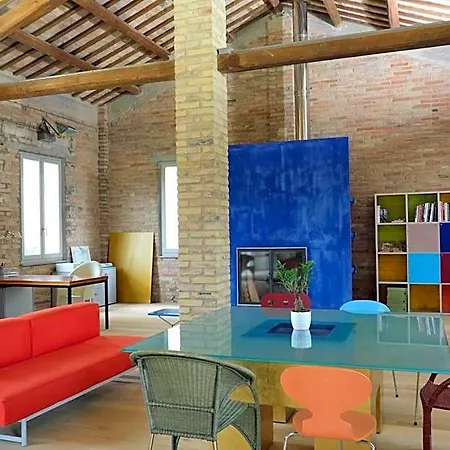 Invento Unconventional Maison
