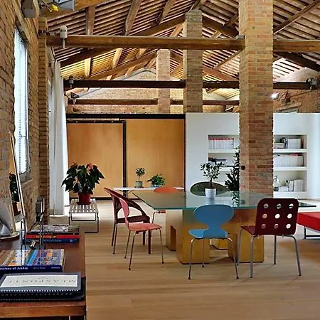 Invento Unconventional Maison