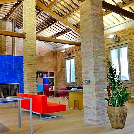 Invento Unconventional Maison