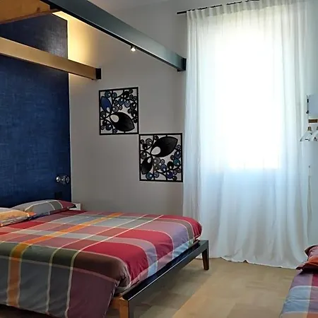 Invento Unconventional Maison לינה וארוחת בוקר 3*